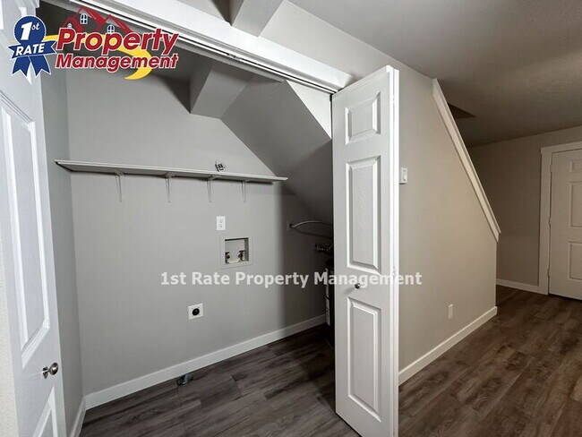 Building Photo - 6474 W Douglas St