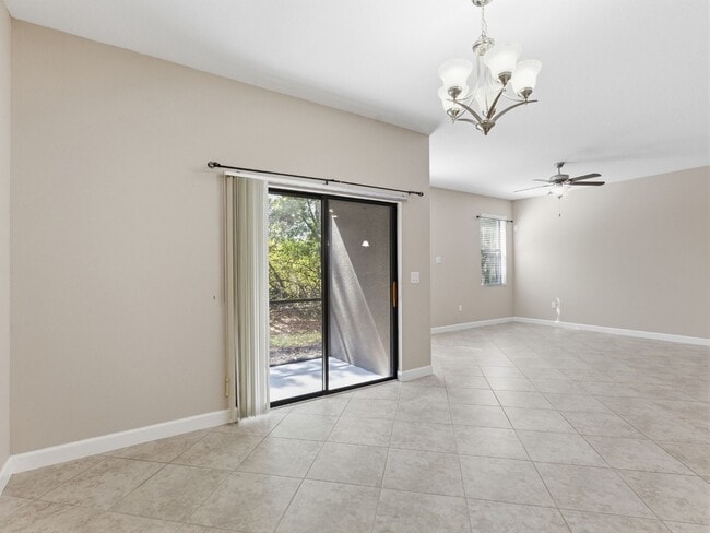 Building Photo - Stunning 3 BR + LOFT/2.5 BA /2-Car Garage townhome in the highly desirable GATED community of Hid...