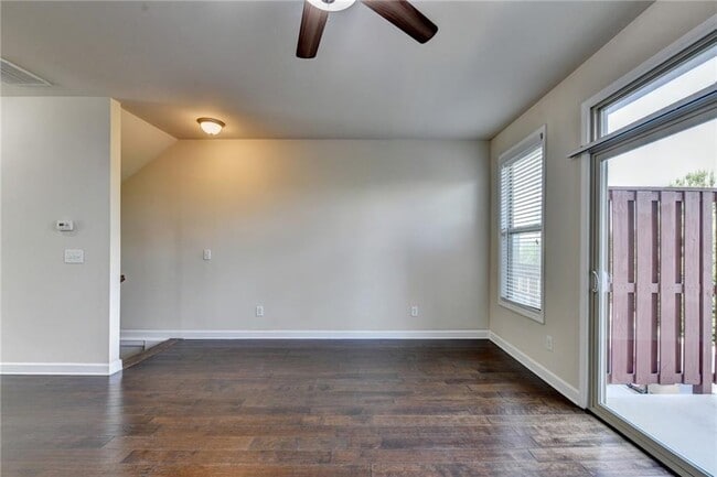 Building Photo - 4307 Tacoma Trce