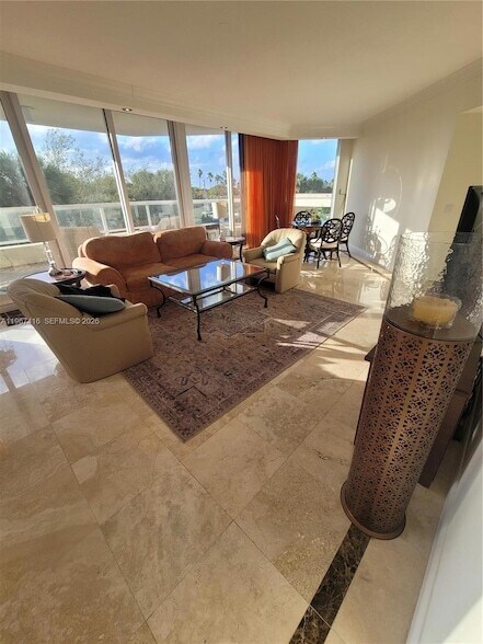 Building Photo - 6051 N Ocean Dr