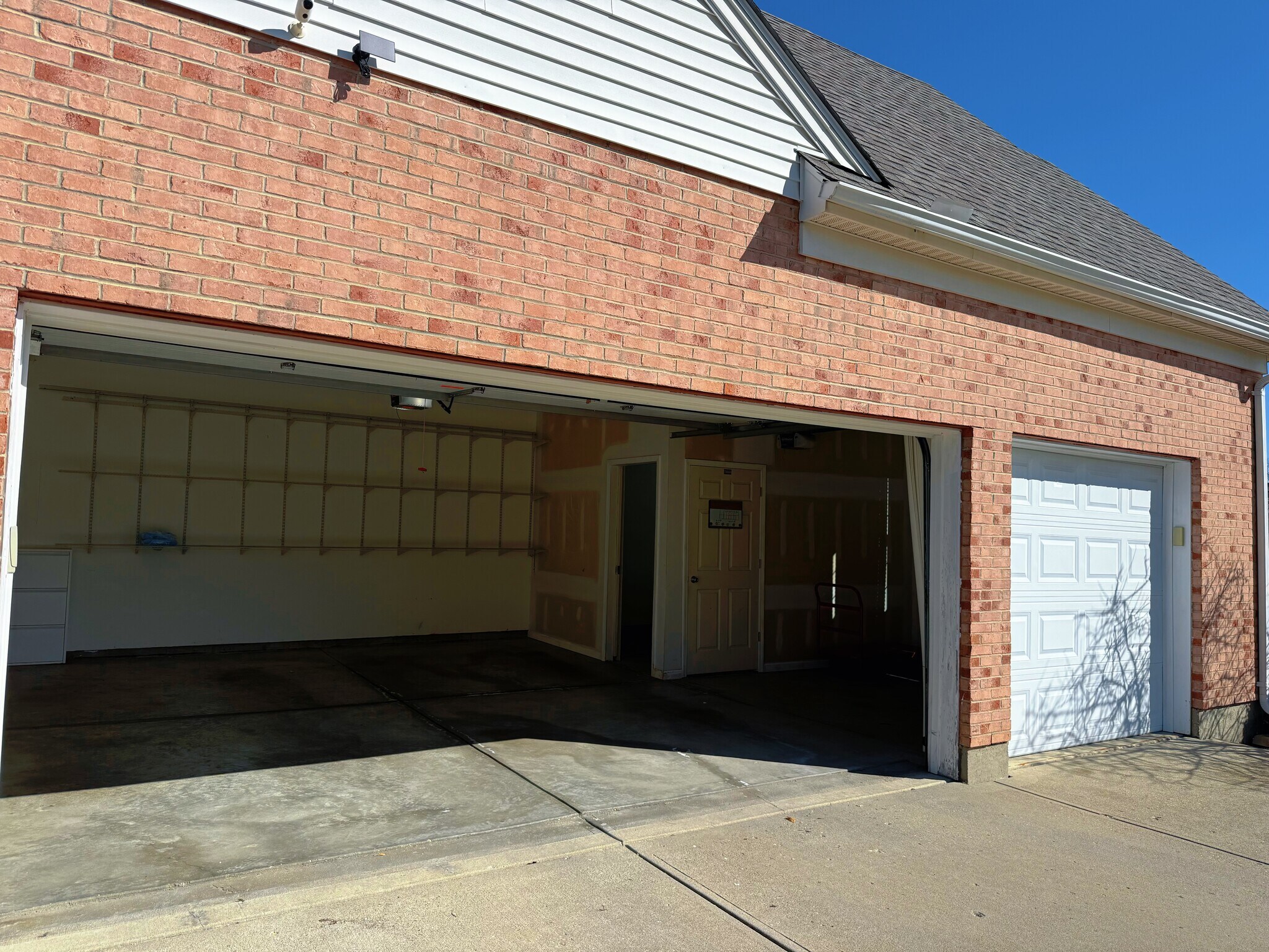 Building Photo - 4907 Forest Ridge Dr