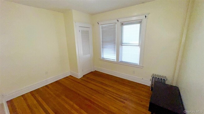 Building Photo - 421 S Columbus Ave