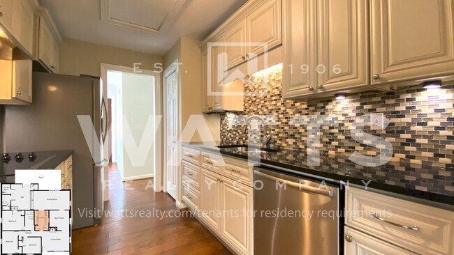 Building Photo - Wonderful 3 Bedroom Cottage in Crestline P...