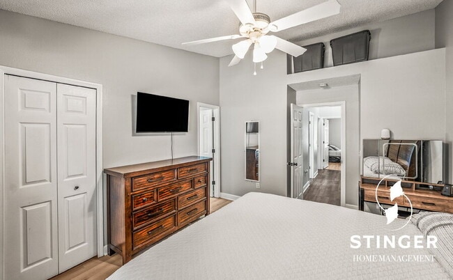 Building Photo - 53 Brindlewood Dr