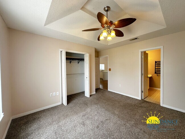 Building Photo - Charming 3-Bedroom Home in Forest Oaks!