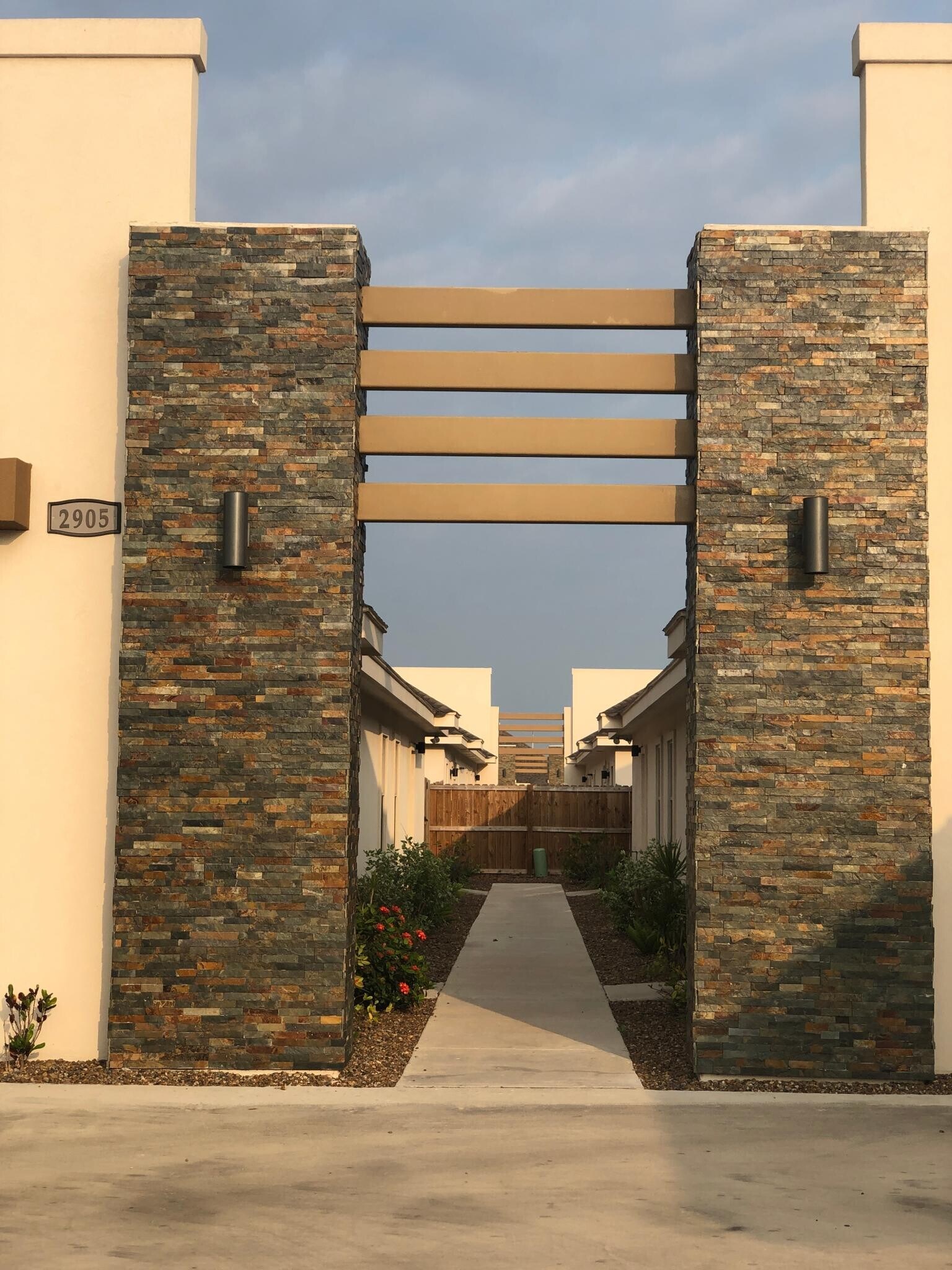 Building Photo - 2905 Javalina avenue