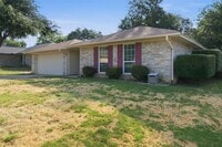 Building Photo - 2502 Cranberry Ln