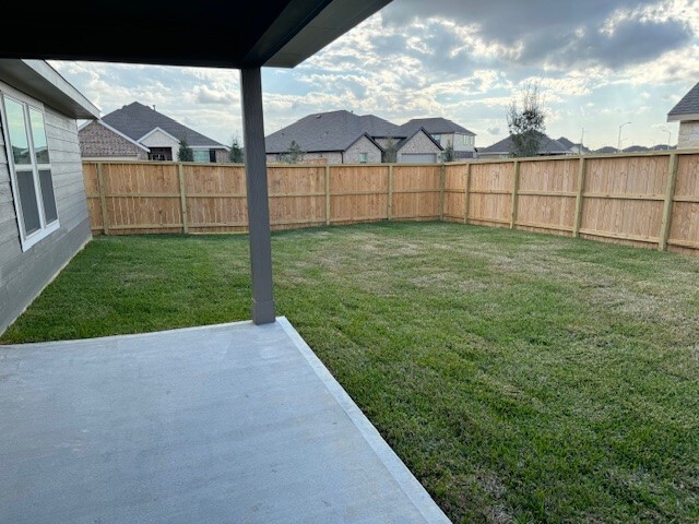 Building Photo - 7507 Bartoncliff Dr