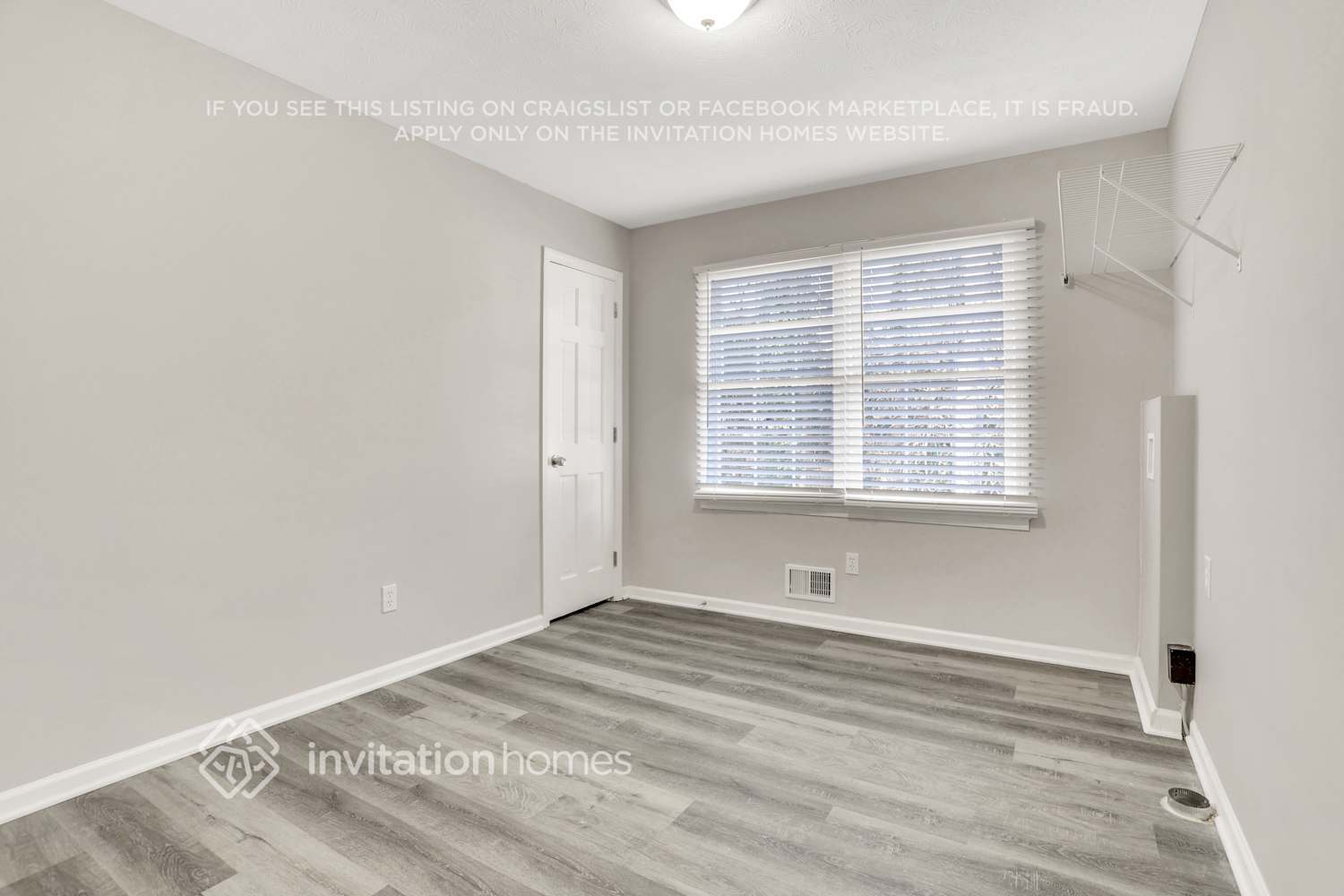 Building Photo - 2180 Riverbrook Rd