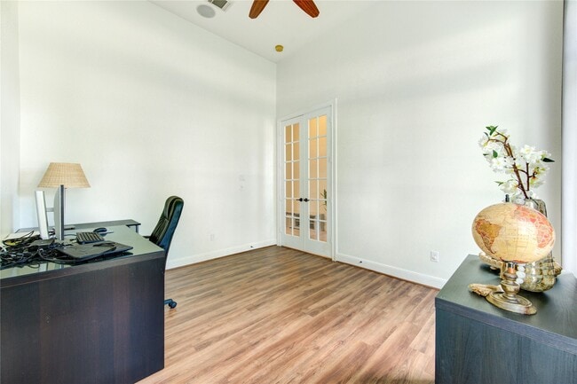 Building Photo - 11422 Carson Field Ln
