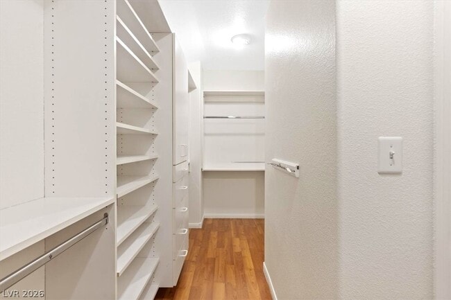 Building Photo - 1708 Cordoba Canyon St