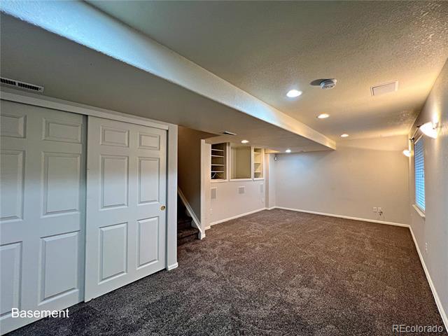 Building Photo - 5377 S Ukraine Way