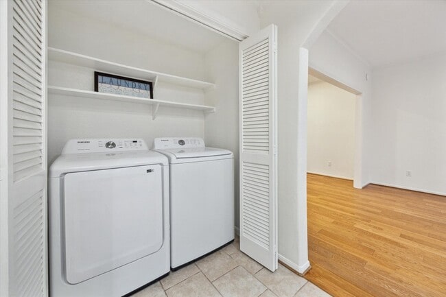 Building Photo - 11711 Memorial Dr