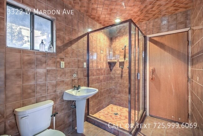 Building Photo - 3322 W Mardon Ave