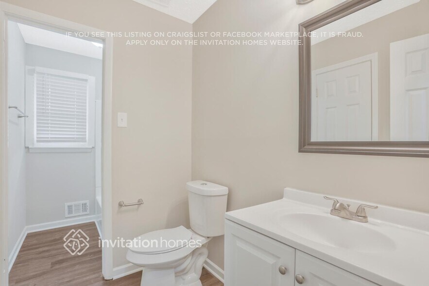 Building Photo - 567 San Pablo Dr