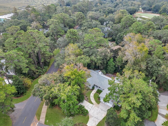 Building Photo - "Experience Southern Charm: Spacious 3-Bed, 3-Bath Home in The Landings"