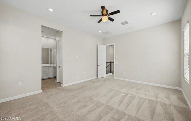 Building Photo - 5016 E Gallop Wy