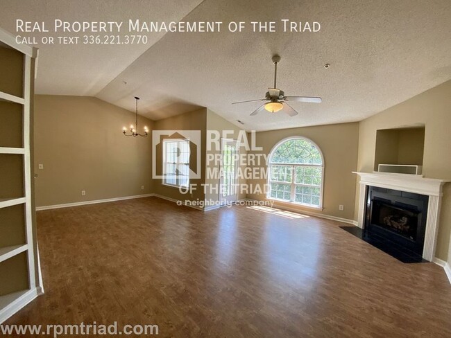 Building Photo - *Move In Special* Deacon Ridge Gated Commu...