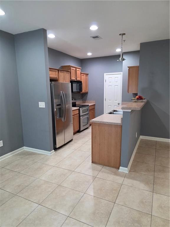 Building Photo - 119 Riverwatch Ct