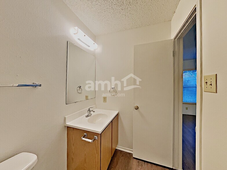 Building Photo - 7022 Purple Rdg