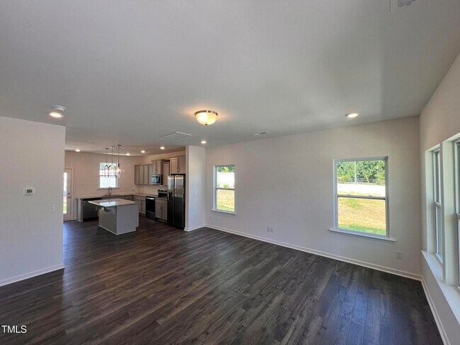 Building Photo - 52 Camel Crazies Pl