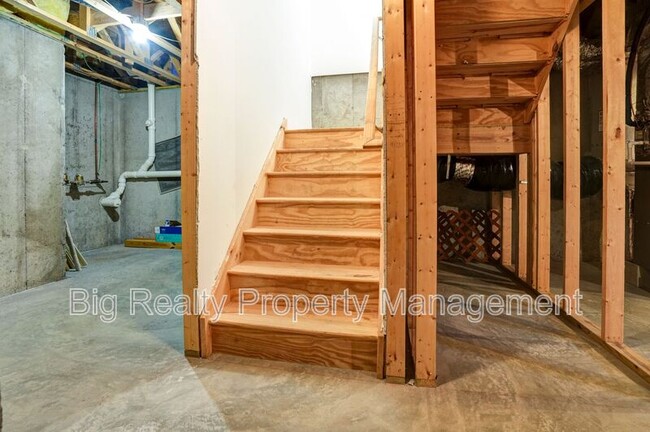 Building Photo - 3928 Palmer Ct