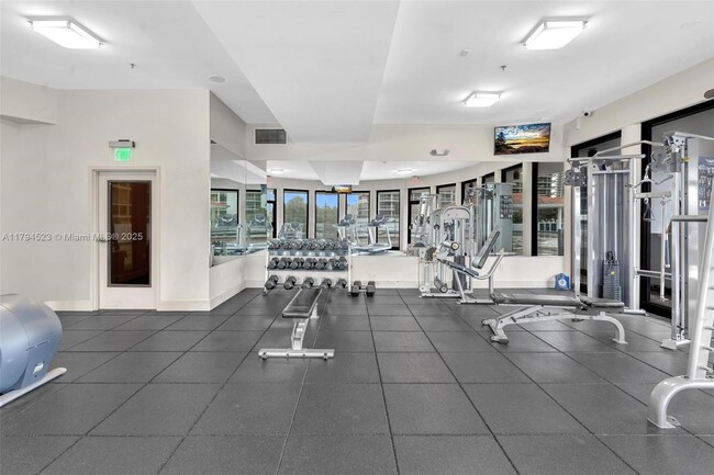 Building Photo - 20515 E Country Club Dr