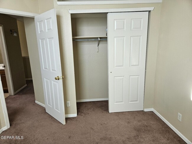 Building Photo - 1725 St Mark Ave