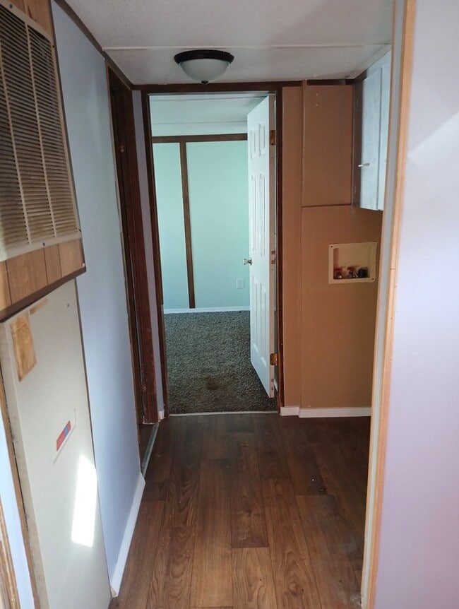 Building Photo - 7219 Frost Ave