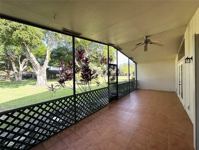 Building Photo - 11703 Timbers Way