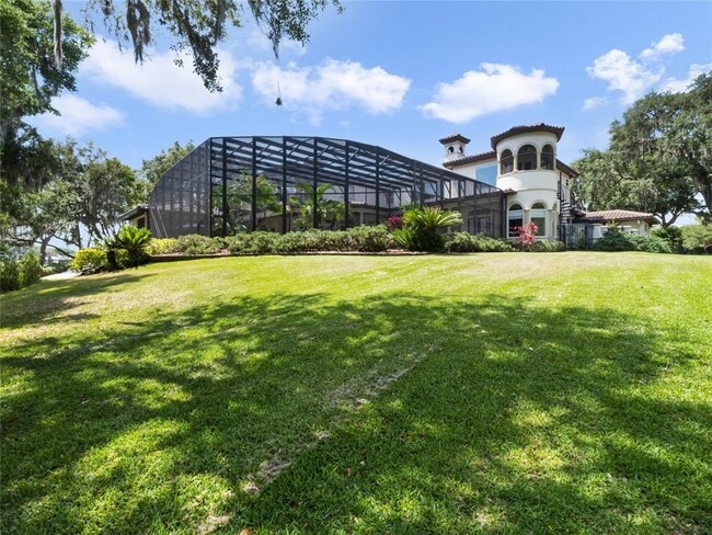 Building Photo - 1911 Lake Markham Preserve Trail