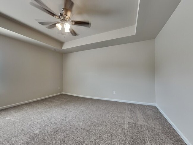 Building Photo - 118 Bent Holly Dr