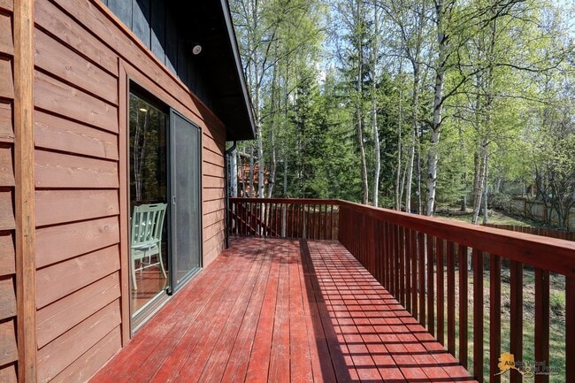 Building Photo - Birch Lane in Eagle River