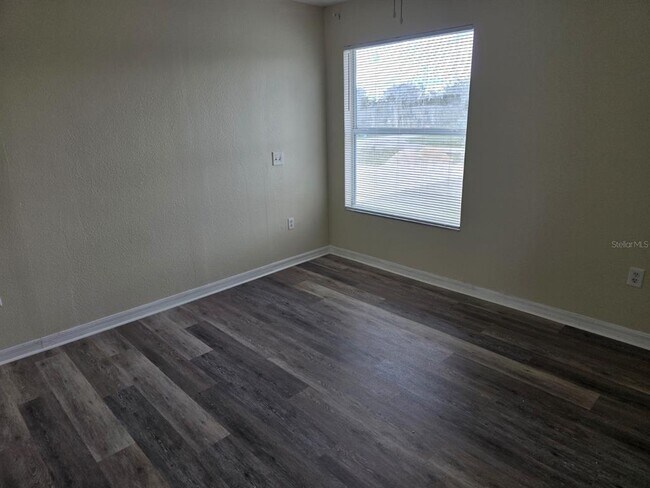 Building Photo - 442 Mulberry Ct
