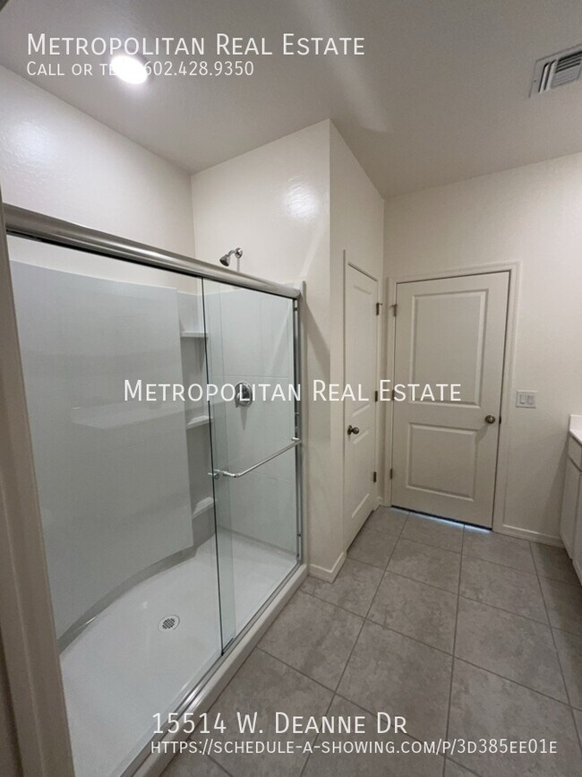 Building Photo - 15514 W Deanne Dr