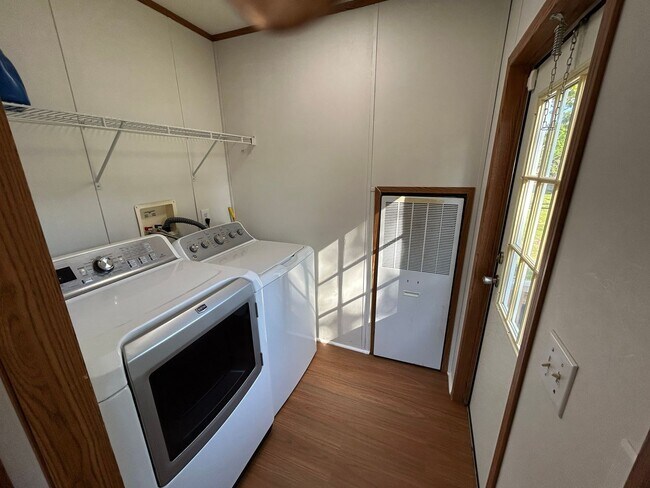 Building Photo - Introducing this newly remodeled 3 Bedroom 2 Bathroom home on large lot.