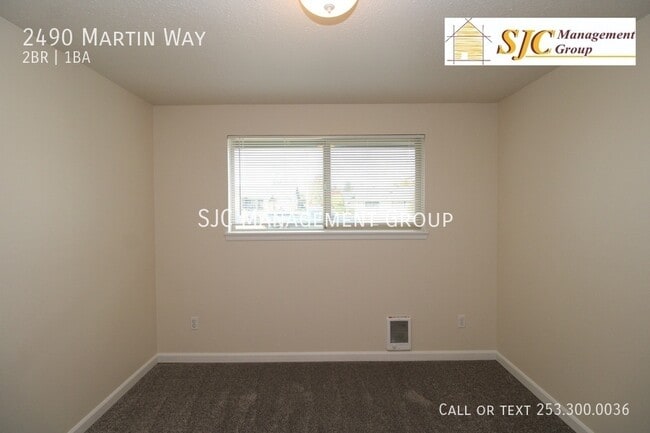 Building Photo - 2490 Martin Way