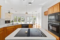 Building Photo - 500 Errol Dr