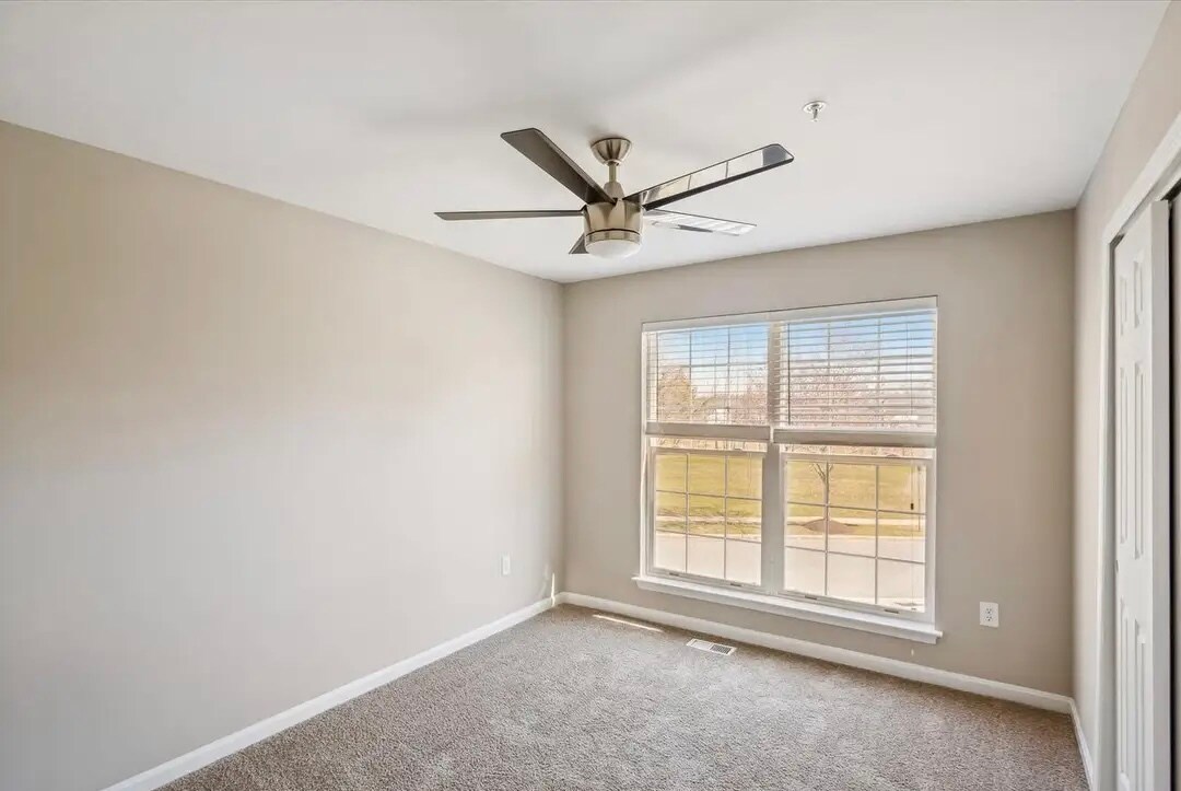 Building Photo - 12828 Dunkirk Dr