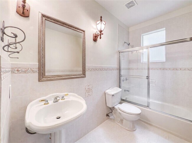 Building Photo - 8480 SW 98th St
