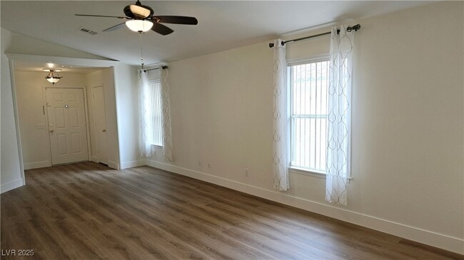 Building Photo - 9633 Boylagh Ave