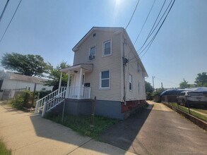 Building Photo - 408 Legion Ave