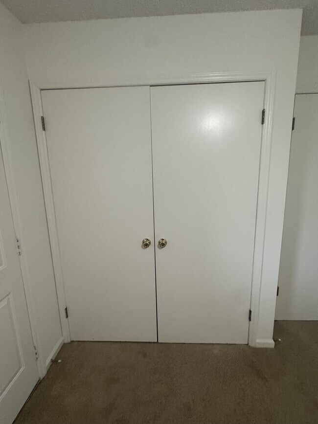 Building Photo - 712 Patton Cir