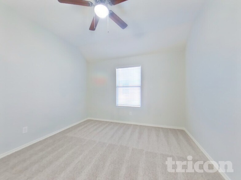 Building Photo - 12809 Carpenter Ln
