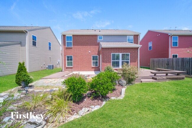 Building Photo - 1620 Brockton Ln