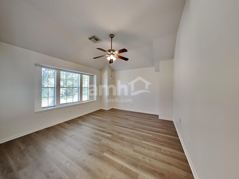 Building Photo - 19411 Rolling Sage Dr