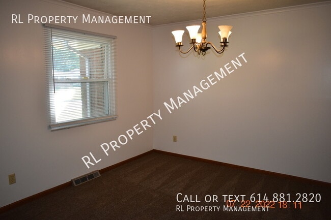 Building Photo - WAIVED APPLICATION FEE(S) AND 1 MONTH FREE...