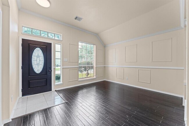 Building Photo - 5422 Melody Park