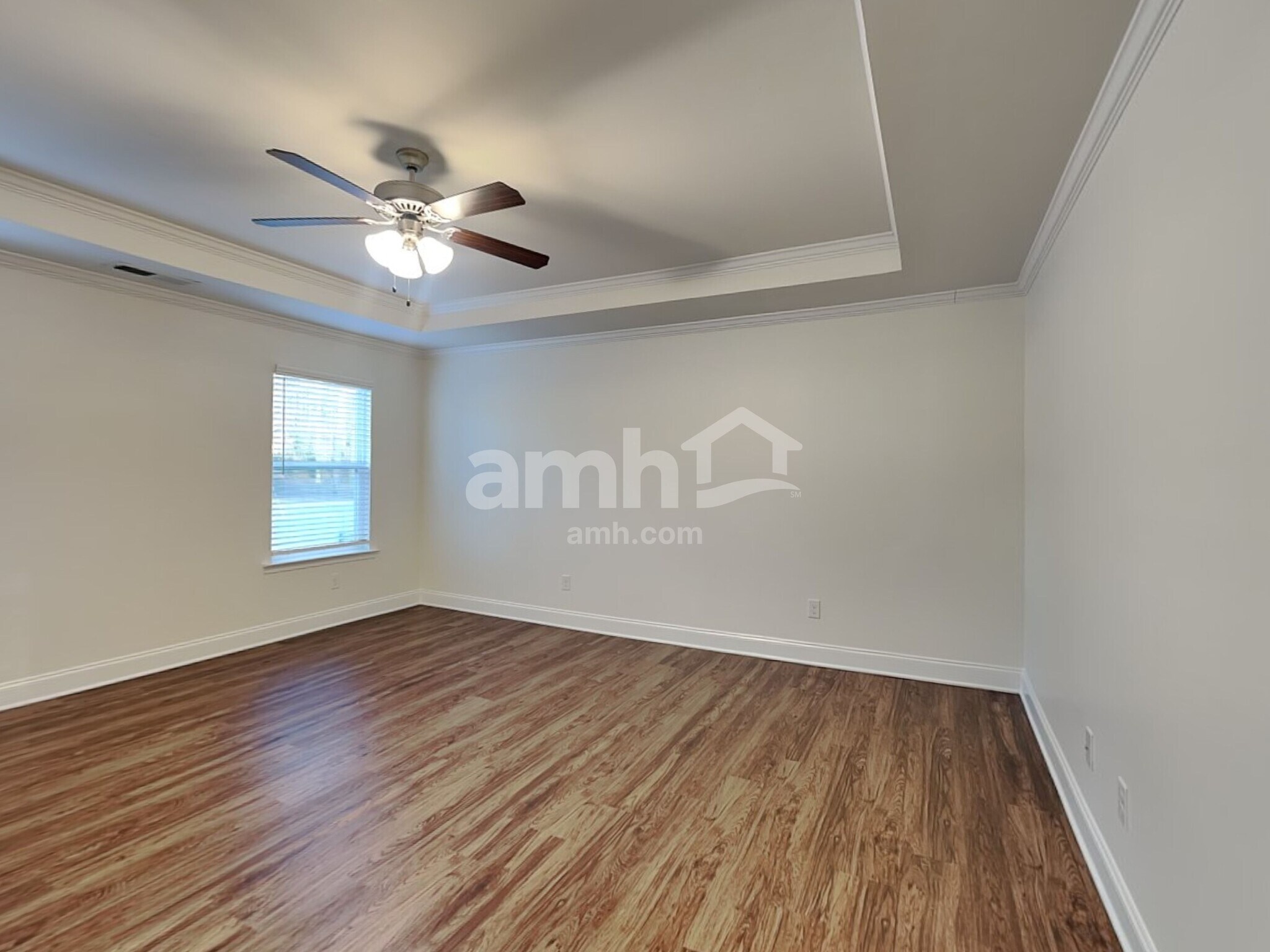 Building Photo - 1930 Sterling Brook Ct