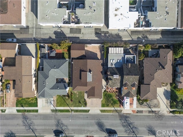 Building Photo - 23524 Evalyn Ave